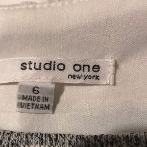 A very nice studio one womens dress like new